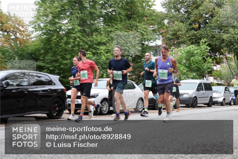 21.09.2025 - PSD Bank Halbmarathon Luisa Fischer http://msf.ph/oto/8928849 21.09.2025 11:45:32 Laufen 2242, 1703, 2566, 2659, 1190 meine-sportfotos.de