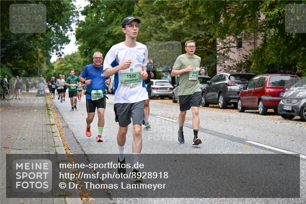21.09.2025 - PSD Bank Halbmarathon Dr. Thomas Lammeyer http://msf.ph/oto/8928918 21.09.2025 10:48:30 Laufen 1193, 1552, 3542, 4915 meine-sportfotos.de