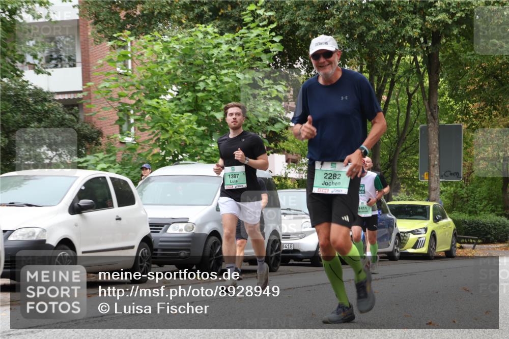 21.09.2025 - PSD Bank Halbmarathon Luisa Fischer http://msf.ph/oto/8928949 21.09.2025 11:46:00 Laufen 1397, 2282, 3418, 1411 meine-sportfotos.de
