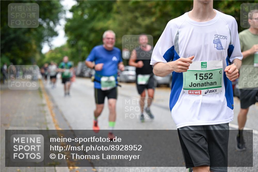 21.09.2025 - PSD Bank Halbmarathon Dr. Thomas Lammeyer http://msf.ph/oto/8928952 21.09.2025 10:48:31 Laufen 1552 meine-sportfotos.de