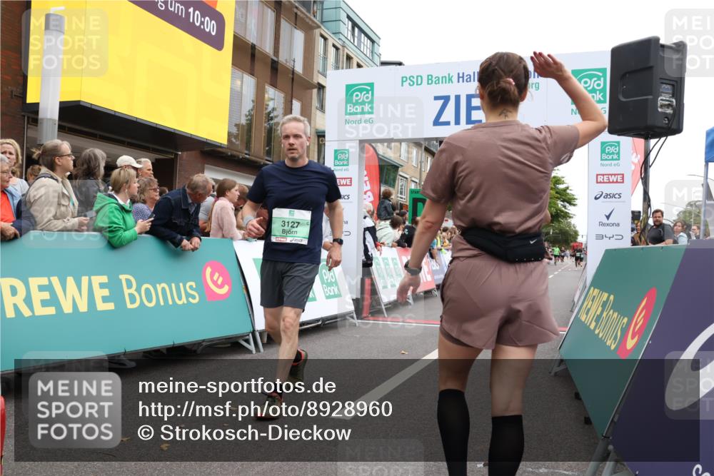 21.09.2025 - PSD Bank Halbmarathon Strokosch-Dieckow http://msf.ph/oto/8928960 21.09.2025 12:09:21 Ziel 1080, 2623, 3127, 3378, 3946 meine-sportfotos.de