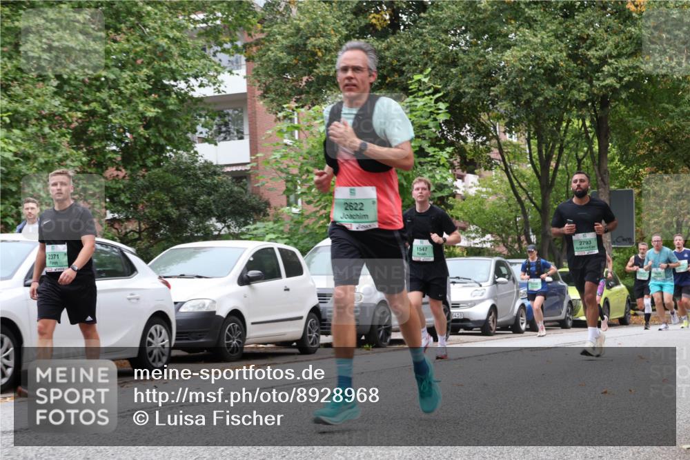 21.09.2025 - PSD Bank Halbmarathon Luisa Fischer http://msf.ph/oto/8928968 21.09.2025 11:46:06 Laufen 2371, 5, 2622, 1547, 2793, 8418 meine-sportfotos.de