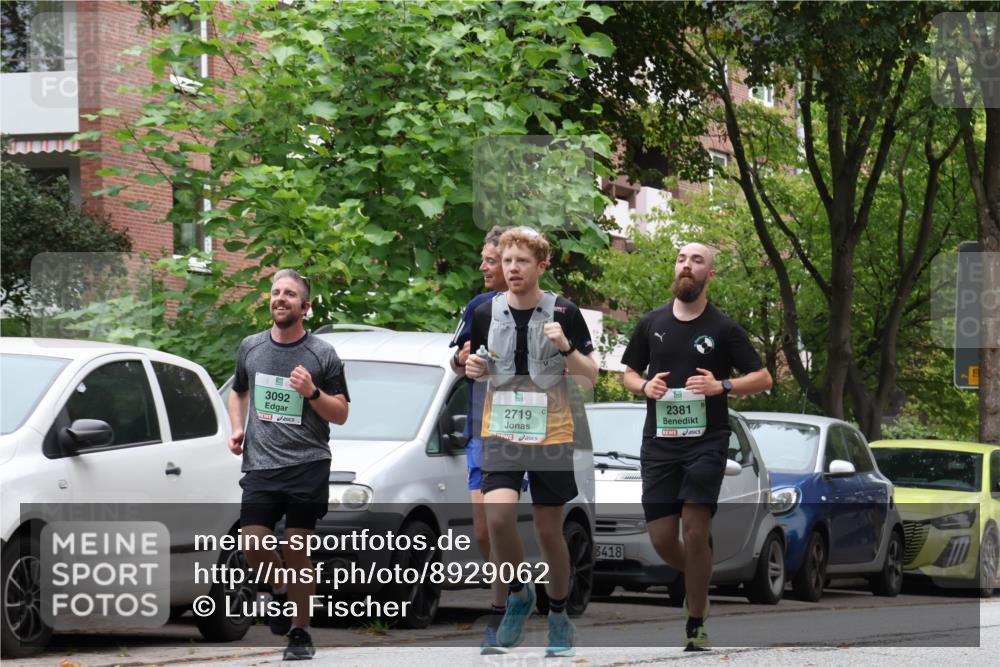 21.09.2025 - PSD Bank Halbmarathon Luisa Fischer http://msf.ph/oto/8929062 21.09.2025 11:46:30 Laufen 3092, 2719, 3418, 2381 meine-sportfotos.de