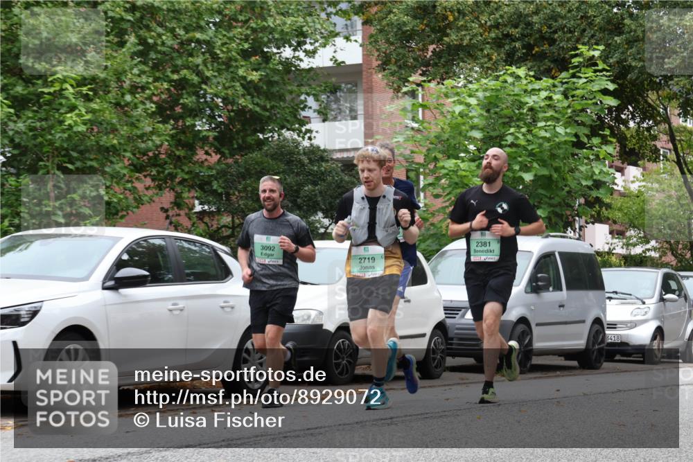 21.09.2025 - PSD Bank Halbmarathon Luisa Fischer http://msf.ph/oto/8929072 21.09.2025 11:46:32 Laufen 3092, 2719, 2381, 3418 meine-sportfotos.de