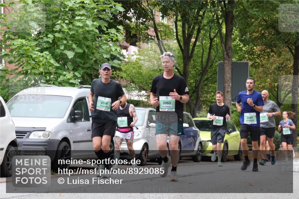 21.09.2025 - PSD Bank Halbmarathon Luisa Fischer http://msf.ph/oto/8929085 21.09.2025 11:46:38 Laufen 2594, 3375, 18, 3960, 2581, 2306, 2794, 2549 meine-sportfotos.de
