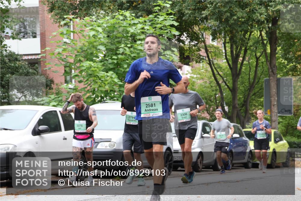 21.09.2025 - PSD Bank Halbmarathon Luisa Fischer http://msf.ph/oto/8929103 21.09.2025 11:46:42 Laufen 3375, 1312, 2581, 9, 2794, 8418, 2306 meine-sportfotos.de