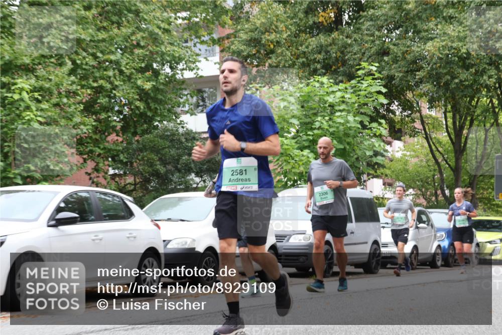 21.09.2025 - PSD Bank Halbmarathon Luisa Fischer http://msf.ph/oto/8929109 21.09.2025 11:46:43 Laufen 2581, 2306, 5418 meine-sportfotos.de