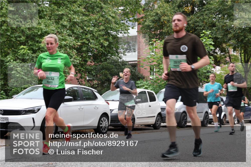 21.09.2025 - PSD Bank Halbmarathon Luisa Fischer http://msf.ph/oto/8929167 21.09.2025 11:46:55 Laufen 1199, 1532, 10, 351, 5418 meine-sportfotos.de
