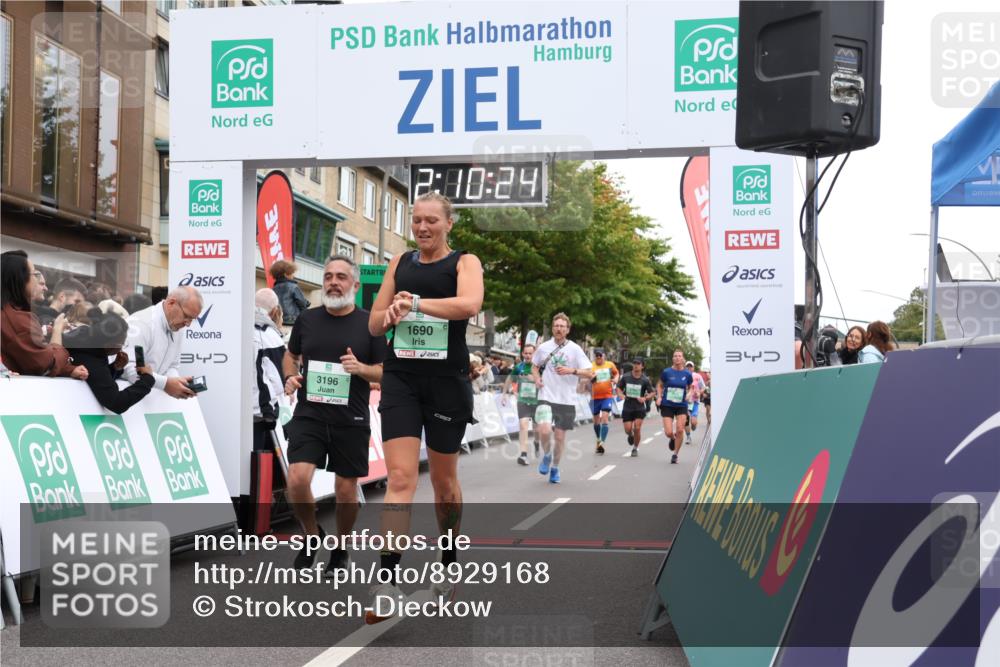 21.09.2025 - PSD Bank Halbmarathon Strokosch-Dieckow http://msf.ph/oto/8929168 21.09.2025 12:09:47 Ziel 1690, 2363, 2576, 2784, 3062, 3063, 3196, 3325, 4015, 4035 meine-sportfotos.de