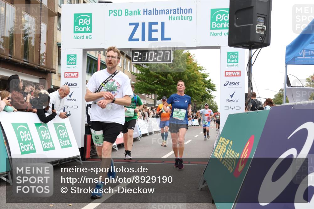 21.09.2025 - PSD Bank Halbmarathon Strokosch-Dieckow http://msf.ph/oto/8929190 21.09.2025 12:09:50 Ziel 1175, 1200, 1690, 2363, 2784, 3063, 3196, 3325, 4035 meine-sportfotos.de