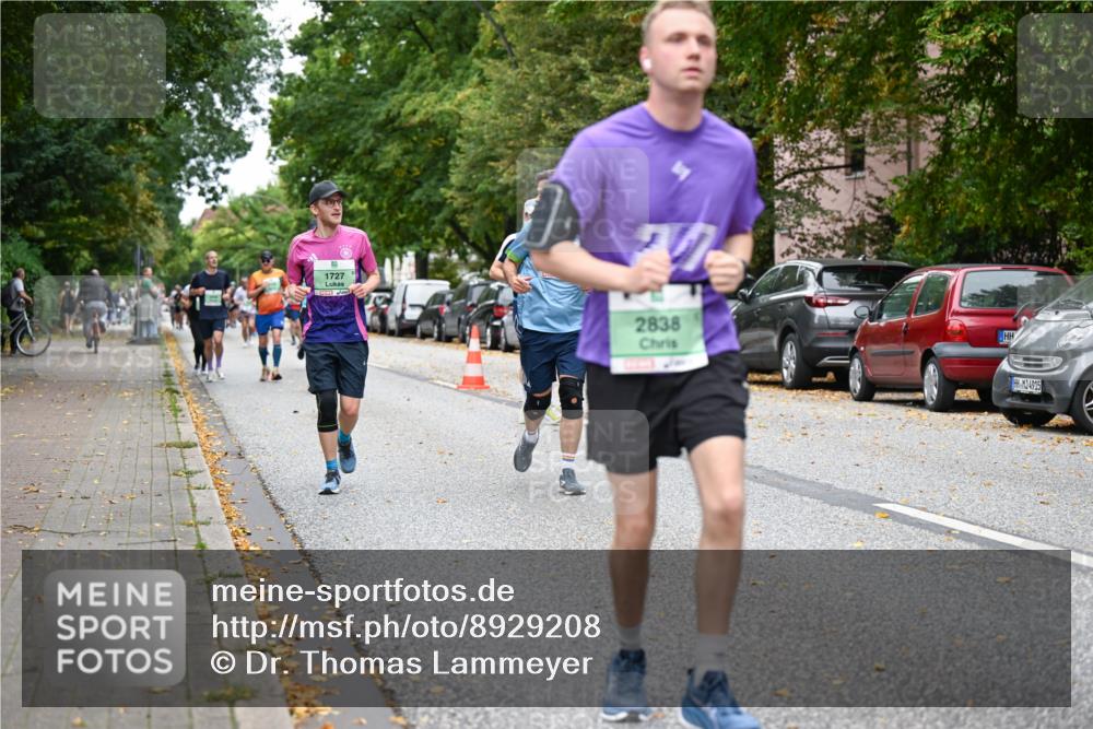 21.09.2025 - PSD Bank Halbmarathon Dr. Thomas Lammeyer http://msf.ph/oto/8929208 21.09.2025 10:48:49 Laufen 1727, 2838, 4915 meine-sportfotos.de