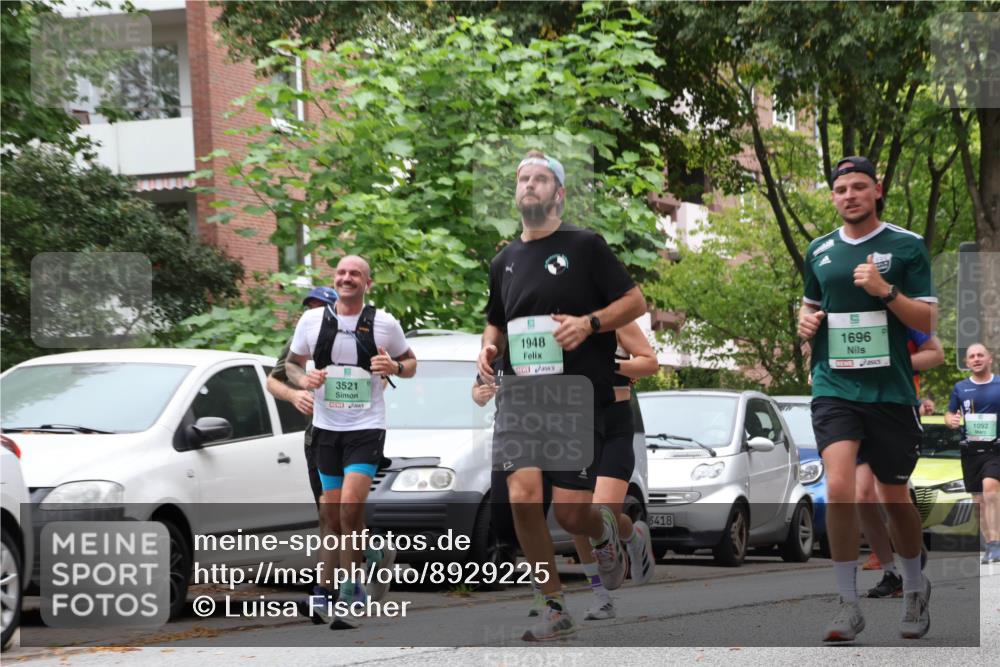 21.09.2025 - PSD Bank Halbmarathon Luisa Fischer http://msf.ph/oto/8929225 21.09.2025 11:47:07 Laufen 3521, 1948, 1696, 3418, 1092 meine-sportfotos.de
