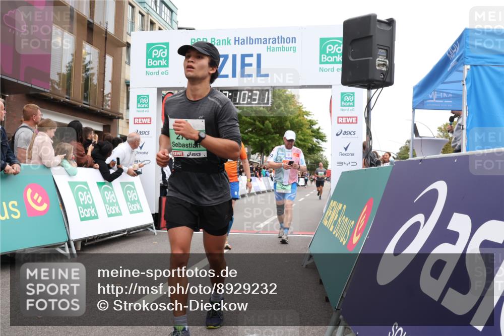 21.09.2025 - PSD Bank Halbmarathon Strokosch-Dieckow http://msf.ph/oto/8929232 21.09.2025 12:09:54 Ziel 1175, 1200, 1690, 2363, 2784, 3196, 3325, 4035 meine-sportfotos.de