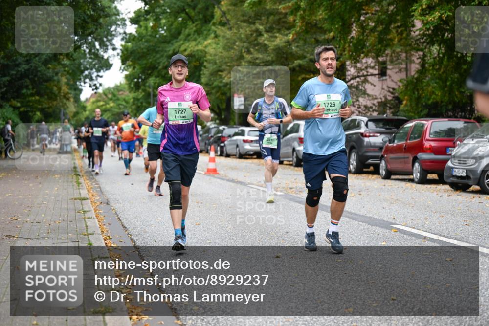 21.09.2025 - PSD Bank Halbmarathon Dr. Thomas Lammeyer http://msf.ph/oto/8929237 21.09.2025 10:48:50 Laufen 1727, 2211, 1726, 34915 meine-sportfotos.de