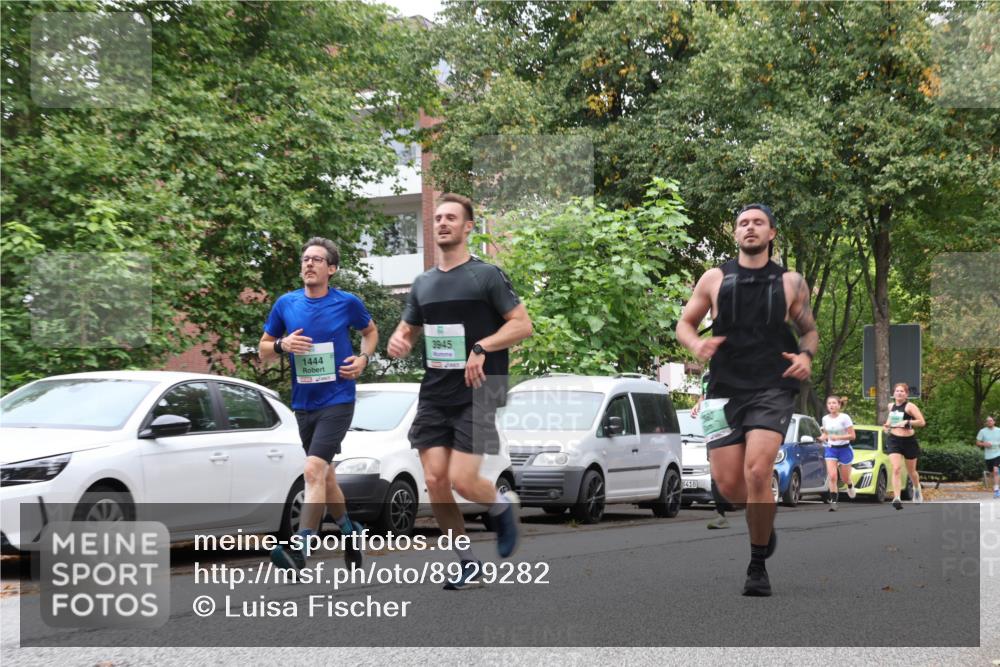 21.09.2025 - PSD Bank Halbmarathon Luisa Fischer http://msf.ph/oto/8929282 21.09.2025 11:47:18 Laufen 3945, 1444, 3418 meine-sportfotos.de