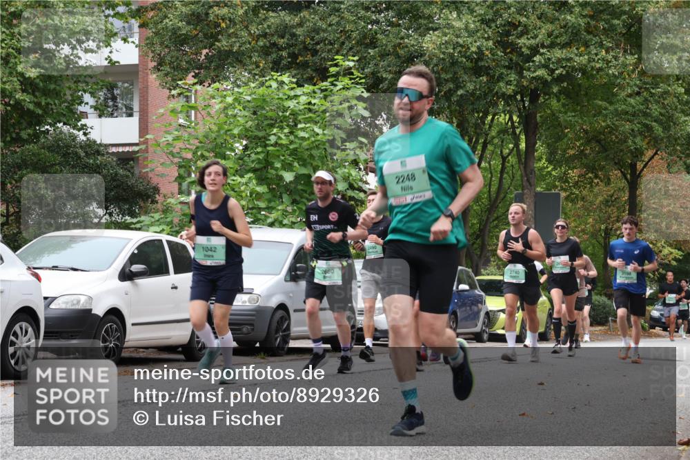21.09.2025 - PSD Bank Halbmarathon Luisa Fischer http://msf.ph/oto/8929326 21.09.2025 11:47:32 Laufen 1042, 2660, 34, 2490, 2248, 2740, 3198 meine-sportfotos.de