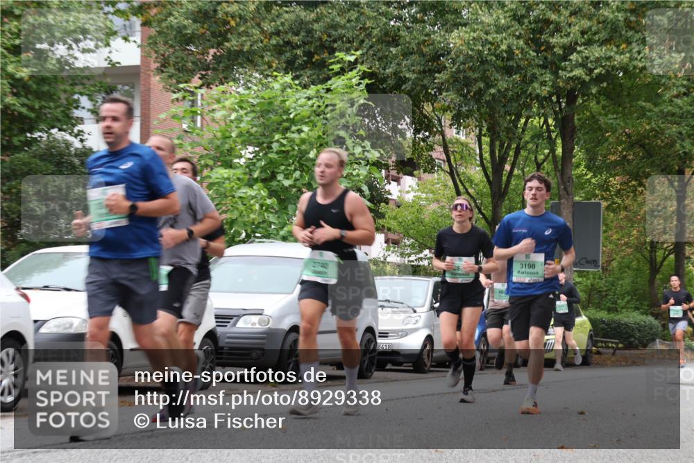 21.09.2025 - PSD Bank Halbmarathon Luisa Fischer http://msf.ph/oto/8929338 21.09.2025 11:47:34 Laufen 3418, 3198 meine-sportfotos.de