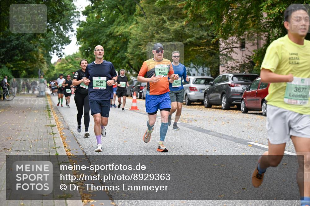 21.09.2025 - PSD Bank Halbmarathon Dr. Thomas Lammeyer http://msf.ph/oto/8929363 21.09.2025 10:48:56 Laufen 2046, 1175, 3251, 3677 meine-sportfotos.de