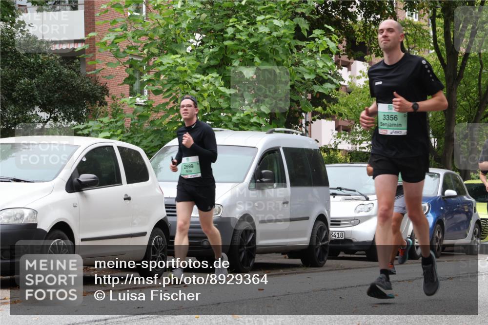 21.09.2025 - PSD Bank Halbmarathon Luisa Fischer http://msf.ph/oto/8929364 21.09.2025 11:47:39 Laufen 2699, 3418, 3356 meine-sportfotos.de