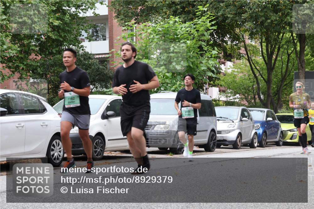 21.09.2025 - PSD Bank Halbmarathon Luisa Fischer http://msf.ph/oto/8929379 21.09.2025 11:47:42 Laufen 1162, 3771, 3418, 2640 meine-sportfotos.de