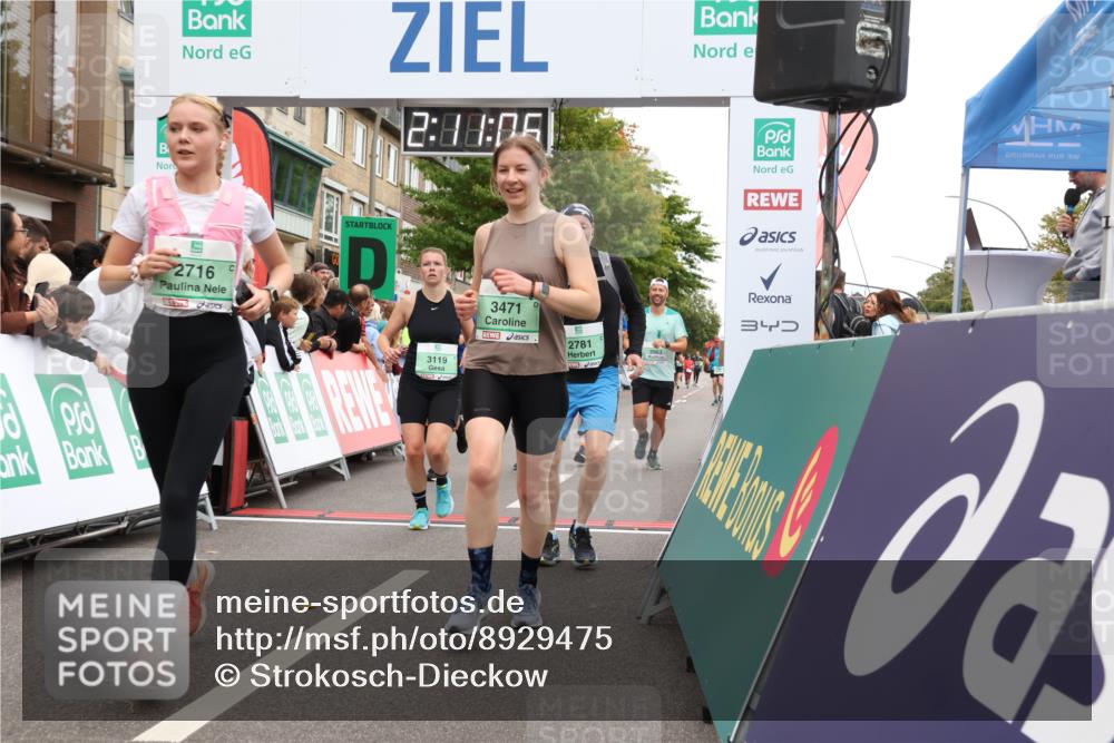 21.09.2025 - PSD Bank Halbmarathon Strokosch-Dieckow http://msf.ph/oto/8929475 21.09.2025 12:10:29 Ziel 1117, 1118, 1120, 2716, 2781, 3119, 3471, 3671, 3963 meine-sportfotos.de