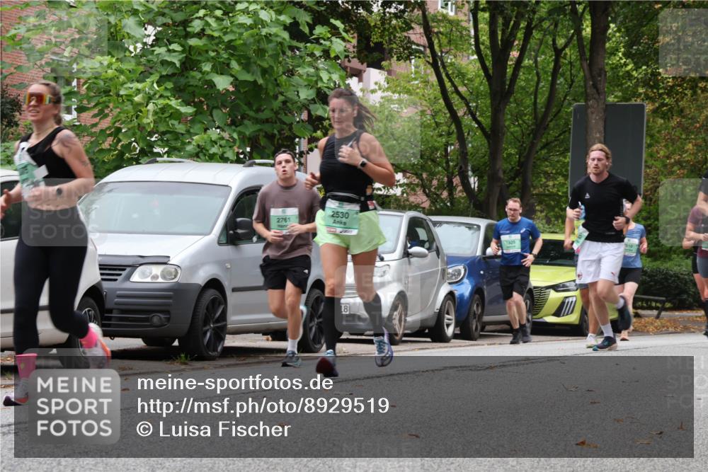 21.09.2025 - PSD Bank Halbmarathon Luisa Fischer http://msf.ph/oto/8929519 21.09.2025 11:48:09 Laufen 2761, 2530, 18, 1829 meine-sportfotos.de