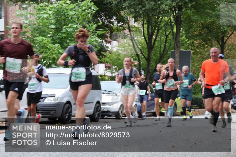 21.09.2025 - PSD Bank Halbmarathon Luisa Fischer http://msf.ph/oto/8929573 21.09.2025 11:48:17 Laufen 2487, 2466, 3418, 6 meine-sportfotos.de