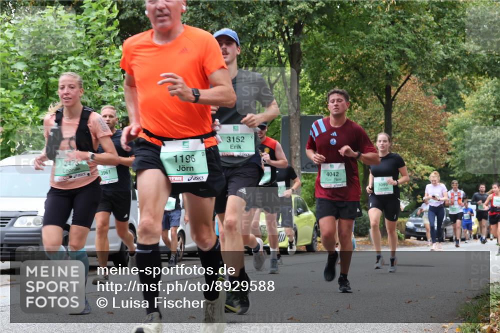 21.09.2025 - PSD Bank Halbmarathon Luisa Fischer http://msf.ph/oto/8929588 21.09.2025 11:48:20 Laufen 2475, 3961, 1196, 3152, 4042, 3099 meine-sportfotos.de