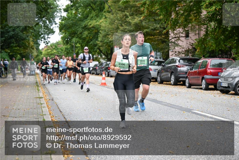 21.09.2025 - PSD Bank Halbmarathon Dr. Thomas Lammeyer http://msf.ph/oto/8929592 21.09.2025 10:49:10 Laufen 9, 3396, 3042, 4915 meine-sportfotos.de
