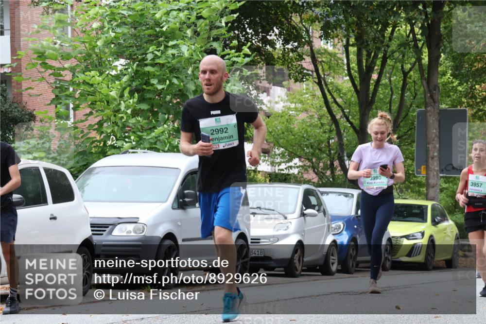 21.09.2025 - PSD Bank Halbmarathon Luisa Fischer http://msf.ph/oto/8929626 21.09.2025 11:48:25 Laufen 2992, 3418, 3990, 3957 meine-sportfotos.de