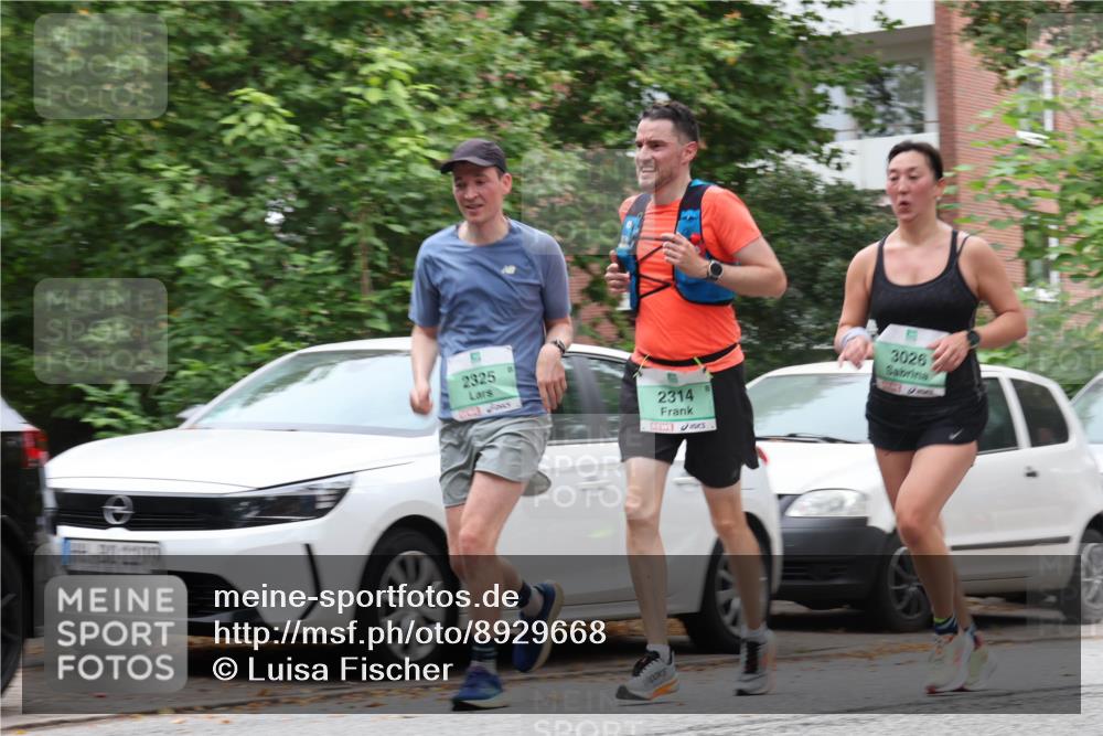 21.09.2025 - PSD Bank Halbmarathon Luisa Fischer http://msf.ph/oto/8929668 21.09.2025 11:48:36 Laufen 2325, 2314, 3026 meine-sportfotos.de