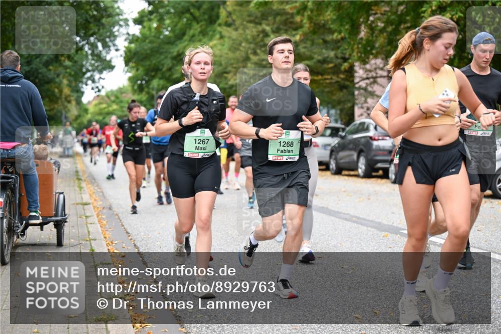21.09.2025 - PSD Bank Halbmarathon Dr. Thomas Lammeyer http://msf.ph/oto/8929763 21.09.2025 10:49:18 Laufen 1267, 1268 meine-sportfotos.de