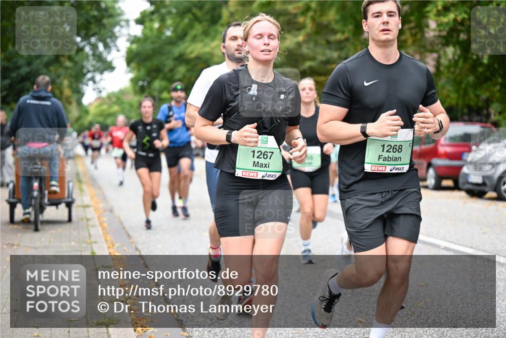 21.09.2025 - PSD Bank Halbmarathon Dr. Thomas Lammeyer http://msf.ph/oto/8929780 21.09.2025 10:49:19 Laufen 1267, 1268 meine-sportfotos.de