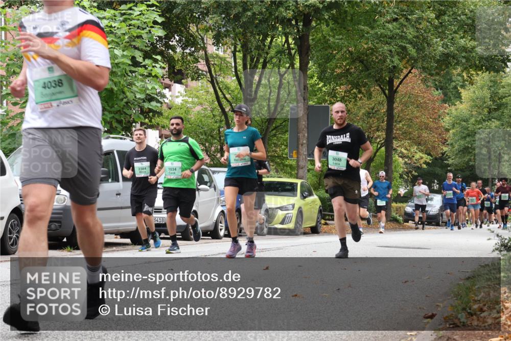 21.09.2025 - PSD Bank Halbmarathon Luisa Fischer http://msf.ph/oto/8929782 21.09.2025 11:49:07 Laufen 4038, 2384, 1034, 3418, 3048 meine-sportfotos.de