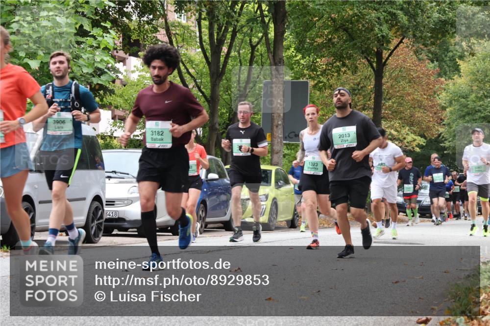 21.09.2025 - PSD Bank Halbmarathon Luisa Fischer http://msf.ph/oto/8929853 21.09.2025 11:49:18 Laufen 3906, 3182, 3418, 1323, 2013 meine-sportfotos.de