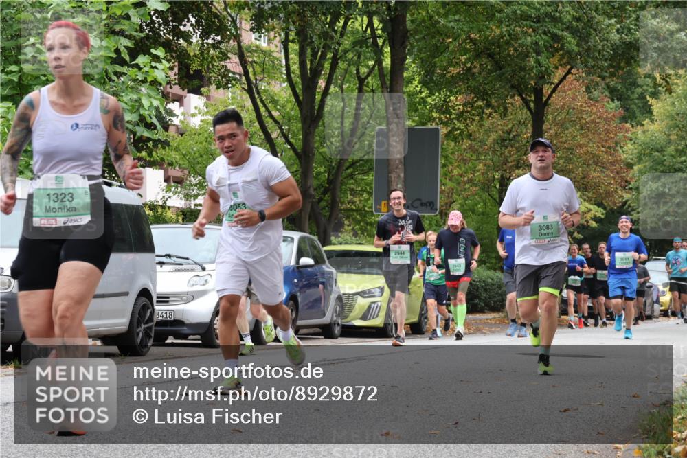 21.09.2025 - PSD Bank Halbmarathon Luisa Fischer http://msf.ph/oto/8929872 21.09.2025 11:49:22 Laufen 1323, 3053, 3418, 29449, 2943, 3083, 3011 meine-sportfotos.de