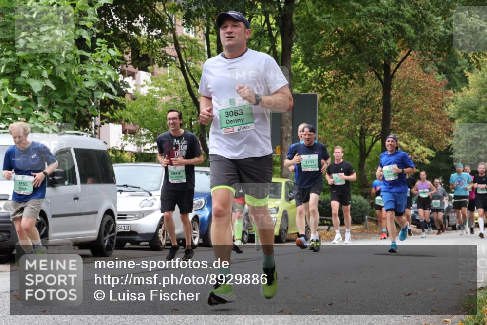 21.09.2025 - PSD Bank Halbmarathon Luisa Fischer http://msf.ph/oto/8929886 21.09.2025 11:49:24 Laufen 2565, 3418, 2944, 3083, 2751, 27, 301 meine-sportfotos.de