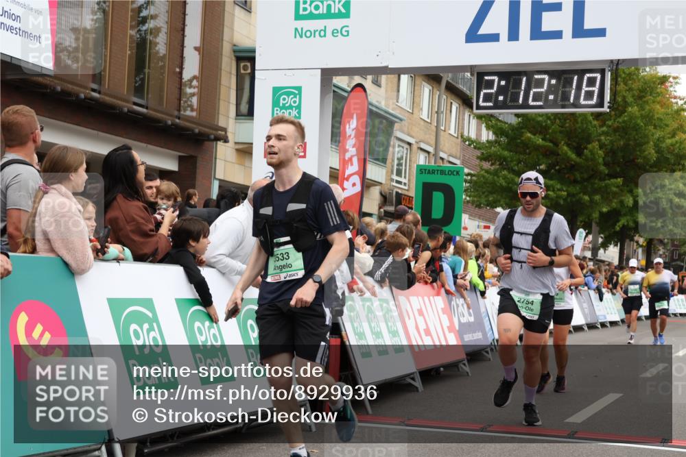 21.09.2025 - PSD Bank Halbmarathon Strokosch-Dieckow http://msf.ph/oto/8929936 21.09.2025 12:11:42 Ziel 1635, 1759, 2754, 2907, 3161, 3249, 3424, 3533 meine-sportfotos.de