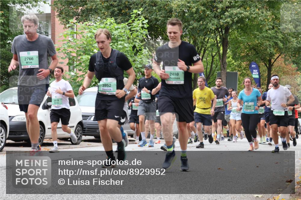 21.09.2025 - PSD Bank Halbmarathon Luisa Fischer http://msf.ph/oto/8929952 21.09.2025 11:49:46 Laufen 2766, 2819, 3952, 1121, 2498, 02, 00, 3180, 2284, 2738 meine-sportfotos.de