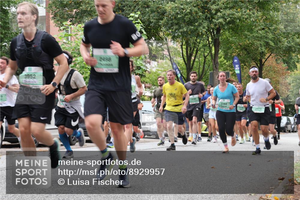 21.09.2025 - PSD Bank Halbmarathon Luisa Fischer http://msf.ph/oto/8929957 21.09.2025 11:49:47 Laufen 3952, 3418, 3180, 2284, 2738, 2474 meine-sportfotos.de