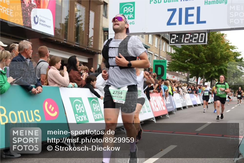 21.09.2025 - PSD Bank Halbmarathon Strokosch-Dieckow http://msf.ph/oto/8929959 21.09.2025 12:11:43 Ziel 1173, 1198, 1759, 2754, 2907, 3161, 3249, 3424, 3533 meine-sportfotos.de