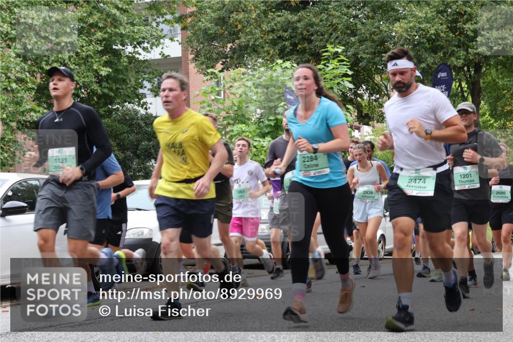 21.09.2025 - PSD Bank Halbmarathon Luisa Fischer http://msf.ph/oto/8929969 21.09.2025 11:49:49 Laufen 1121, 1281, 2284, 34, 2938, 2474, 1201, 2686 meine-sportfotos.de