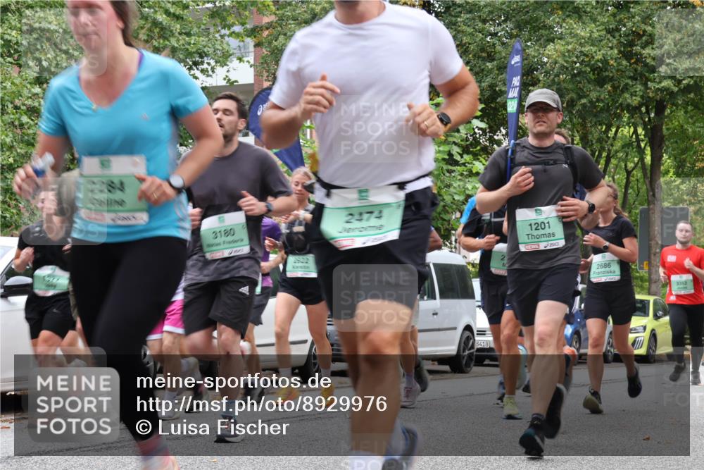 21.09.2025 - PSD Bank Halbmarathon Luisa Fischer http://msf.ph/oto/8929976 21.09.2025 11:49:50 Laufen 2284, 3180, 2474, 3418, 1201, 2686, 3352 meine-sportfotos.de