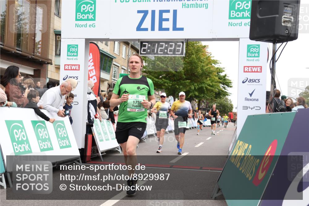 21.09.2025 - PSD Bank Halbmarathon Strokosch-Dieckow http://msf.ph/oto/8929987 21.09.2025 12:11:46 Ziel 1173, 1198, 1759, 2754, 3161, 3249, 3533 meine-sportfotos.de