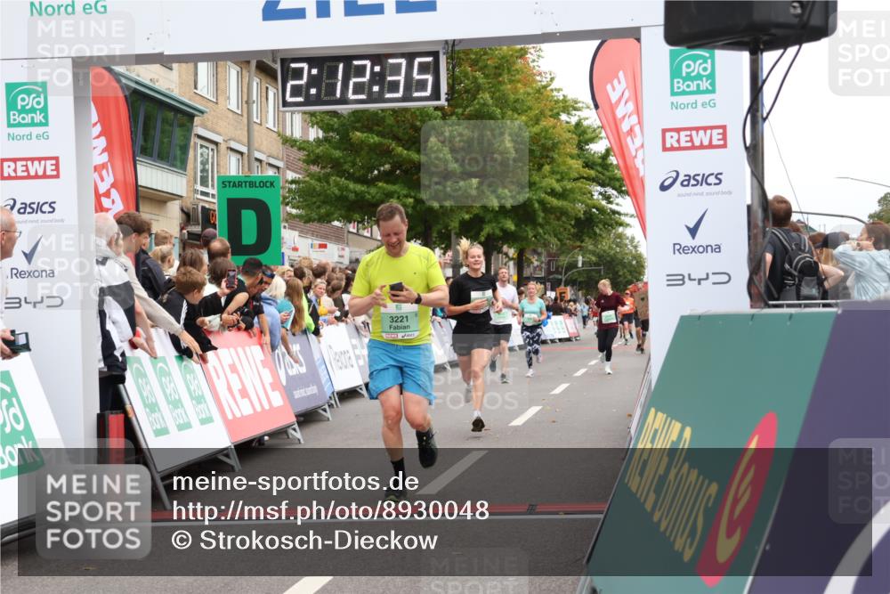 21.09.2025 - PSD Bank Halbmarathon Strokosch-Dieckow http://msf.ph/oto/8930048 21.09.2025 12:11:58 Ziel 2352, 2962, 3221, 3399 meine-sportfotos.de