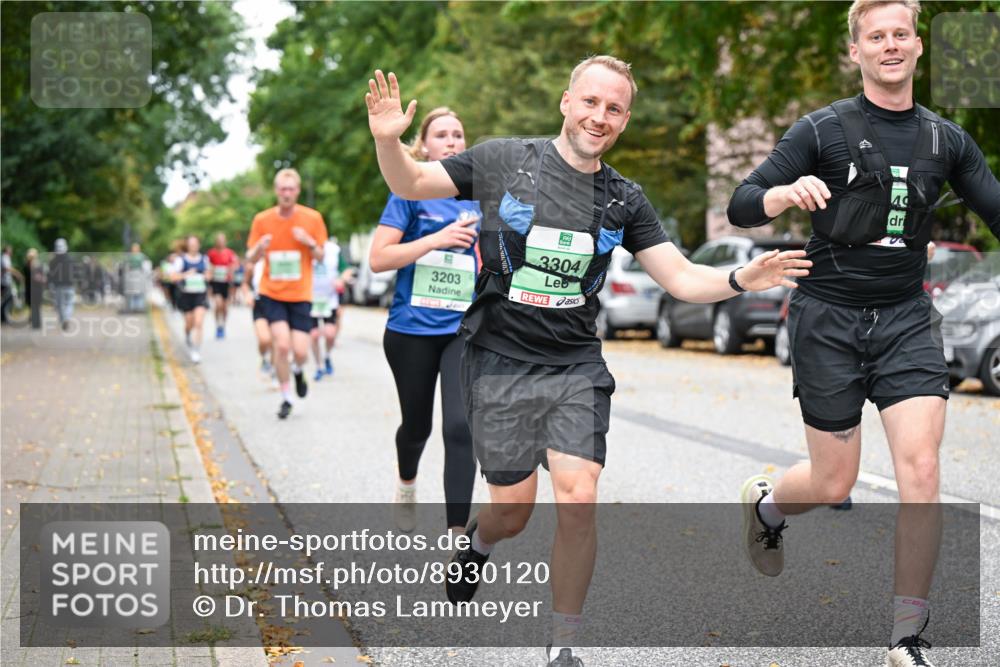 21.09.2025 - PSD Bank Halbmarathon Dr. Thomas Lammeyer http://msf.ph/oto/8930120 21.09.2025 10:49:38 Laufen 3203, 3304, 19 meine-sportfotos.de