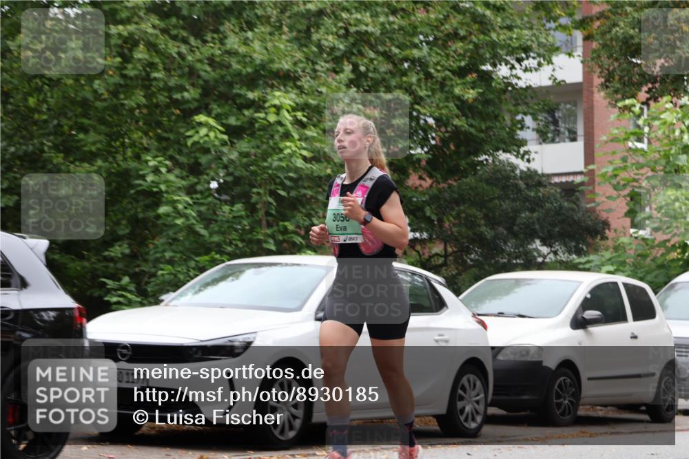 21.09.2025 - PSD Bank Halbmarathon Luisa Fischer http://msf.ph/oto/8930185 21.09.2025 11:50:54 Laufen 801199, 3056 meine-sportfotos.de
