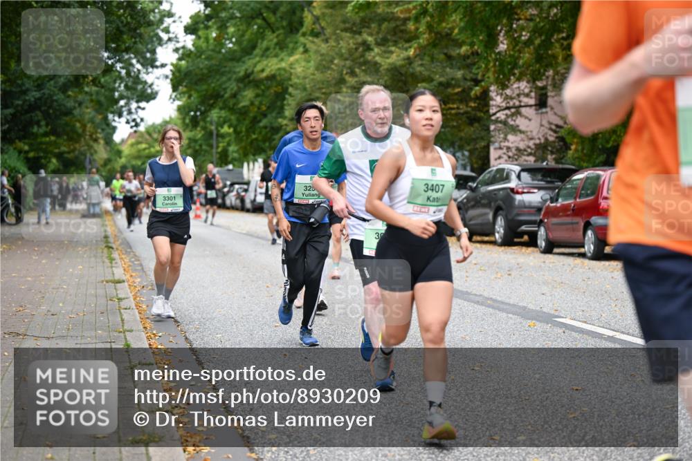 21.09.2025 - PSD Bank Halbmarathon Dr. Thomas Lammeyer http://msf.ph/oto/8930209 21.09.2025 10:49:43 Laufen 3301, 325, 3, 3407 meine-sportfotos.de
