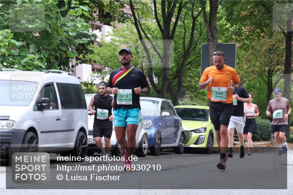 21.09.2025 - PSD Bank Halbmarathon Luisa Fischer http://msf.ph/oto/8930210 21.09.2025 11:51:05 Laufen 341, 1853, 3213, 2, 3184, 1802 meine-sportfotos.de