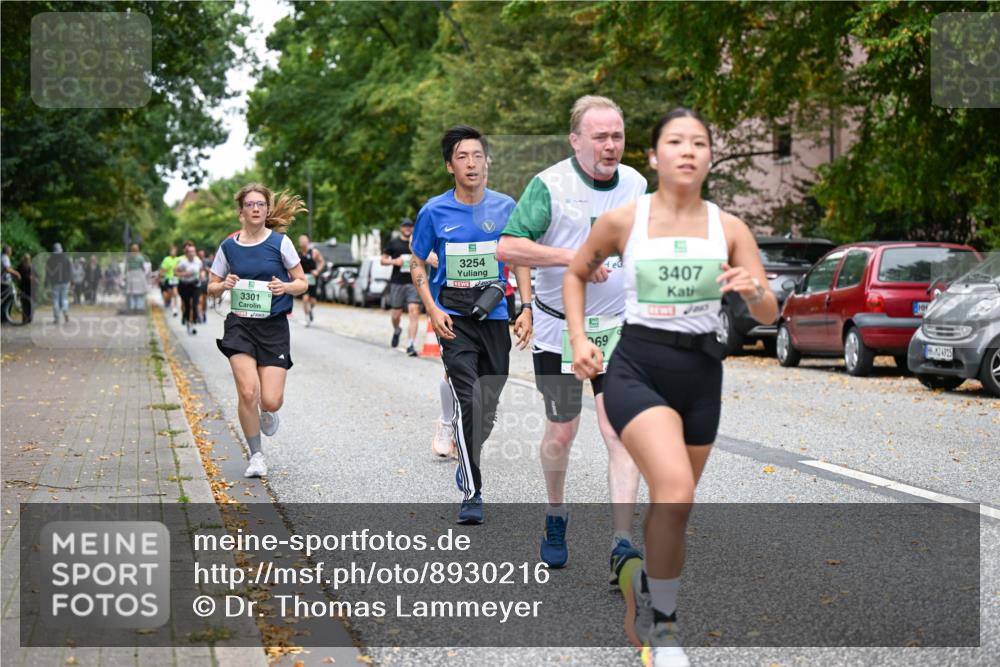 21.09.2025 - PSD Bank Halbmarathon Dr. Thomas Lammeyer http://msf.ph/oto/8930216 21.09.2025 10:49:43 Laufen 3301, 3254, 69, 3407 meine-sportfotos.de